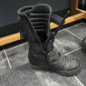 靴 Demobaza Moon Rovers Black W MOON ROVERS BLACK W – DEMOBAZA